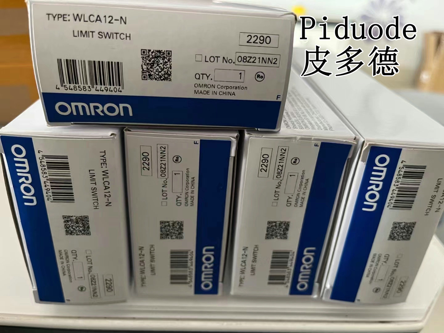 全新原裝OMRON歐姆龍XS5F-D421-G80-F 插頭帶線(xiàn)/光電開(kāi)關(guān)連接