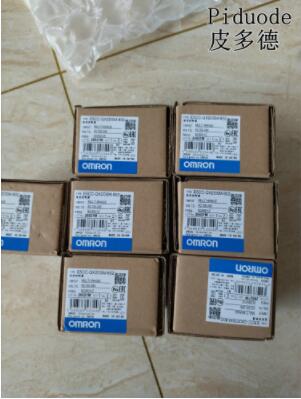 OMRON/歐姆龍 E2E-X18MC130 2M全新電感式接近開關(guān)傳感器